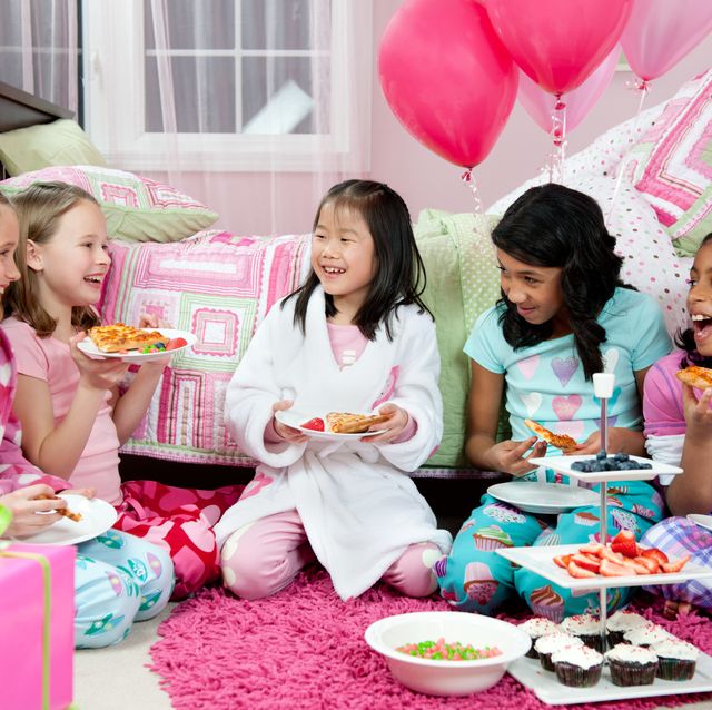 30 Fun Things to Do a Sleepover - Slumber Party for Kids, Tweens, and Teens
