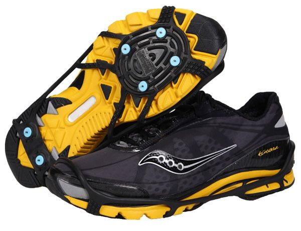 running shoes with traction
