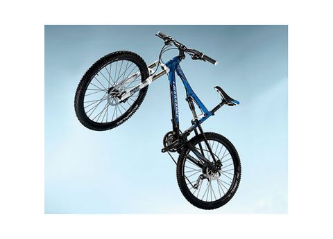 Bicycle wheel, Wheel, Bicycle tire, Bicycle wheel rim, Bicycle fork, Bicycle part, Bicycle frame, Crankset, Rim, Bicycle, 