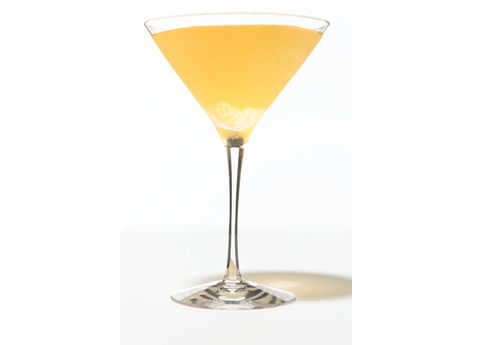 Liquid, Drink, Glass, Tableware, Ingredient, Drinkware, Classic cocktail, Alcoholic beverage, Cocktail, Fluid, 