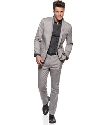 Lightweight Suits for Spring and Summer