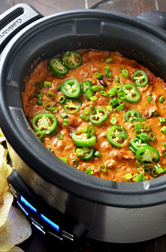 slow cooker dips for super bowl