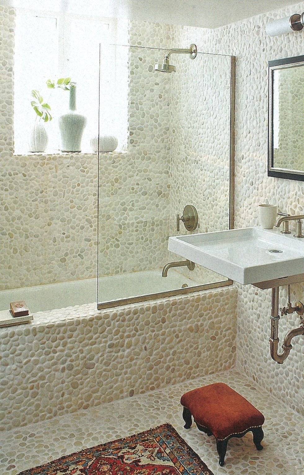 15 Beautiful Small Bathroom Designs