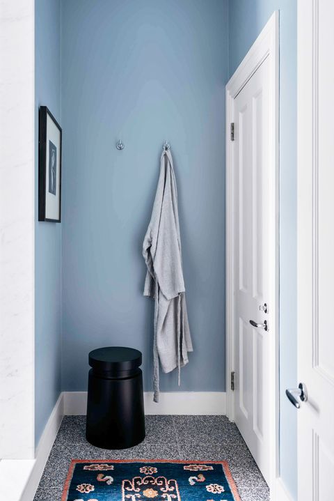 18 Small Bathroom Paint Colors We Love, Blue Gray Bathroom Color Schemes