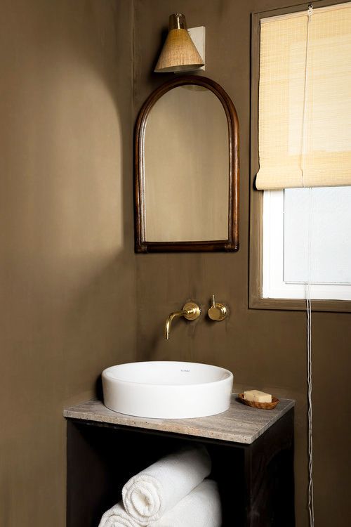 12 Design Tips To Make A Small Bathroom Better