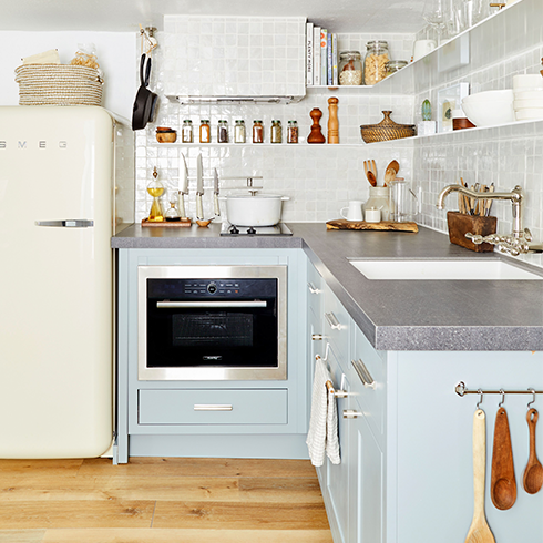 60 Best Small Kitchen Design Ideas - Small Kitchens Photo Gallery