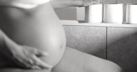 Smelly urine: what causes it, and which smells are normal? smelly urine, pregnant