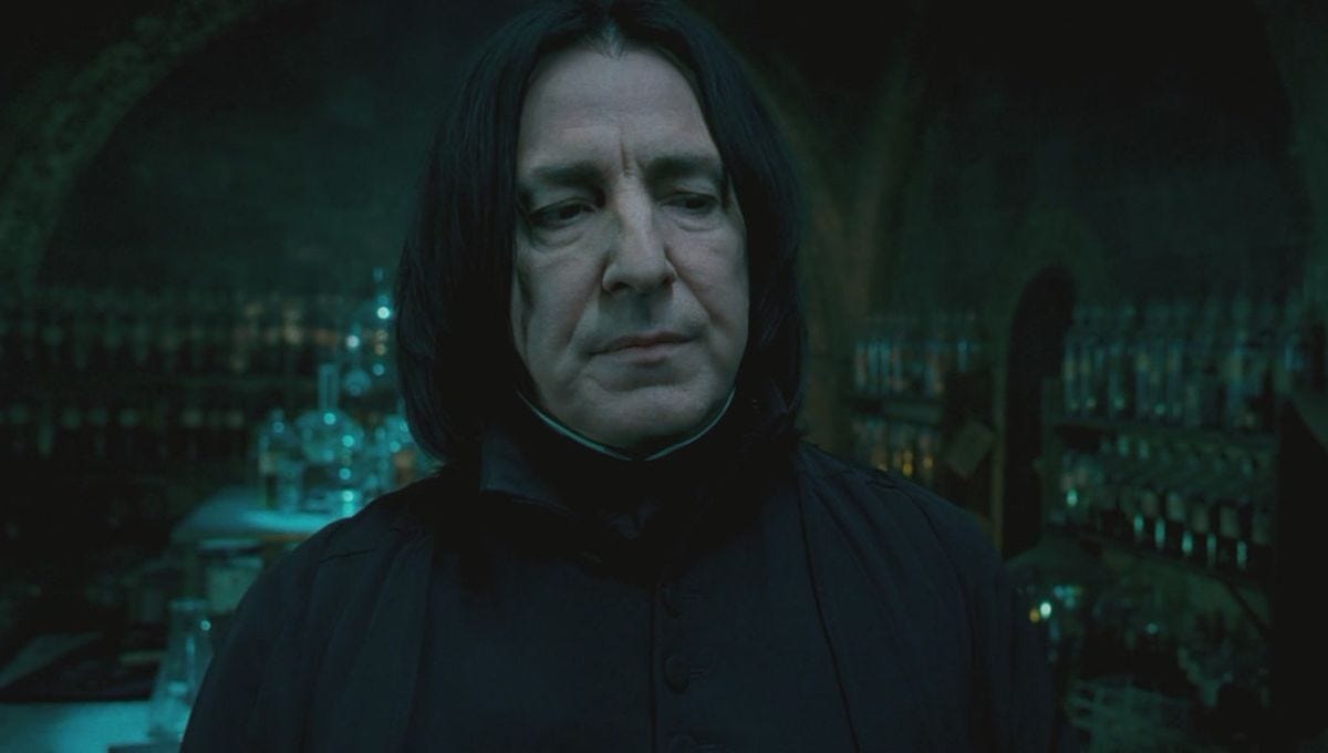 Snape Had A Slytherin Reference Hidden On His Cloak In The Harry Potter Films