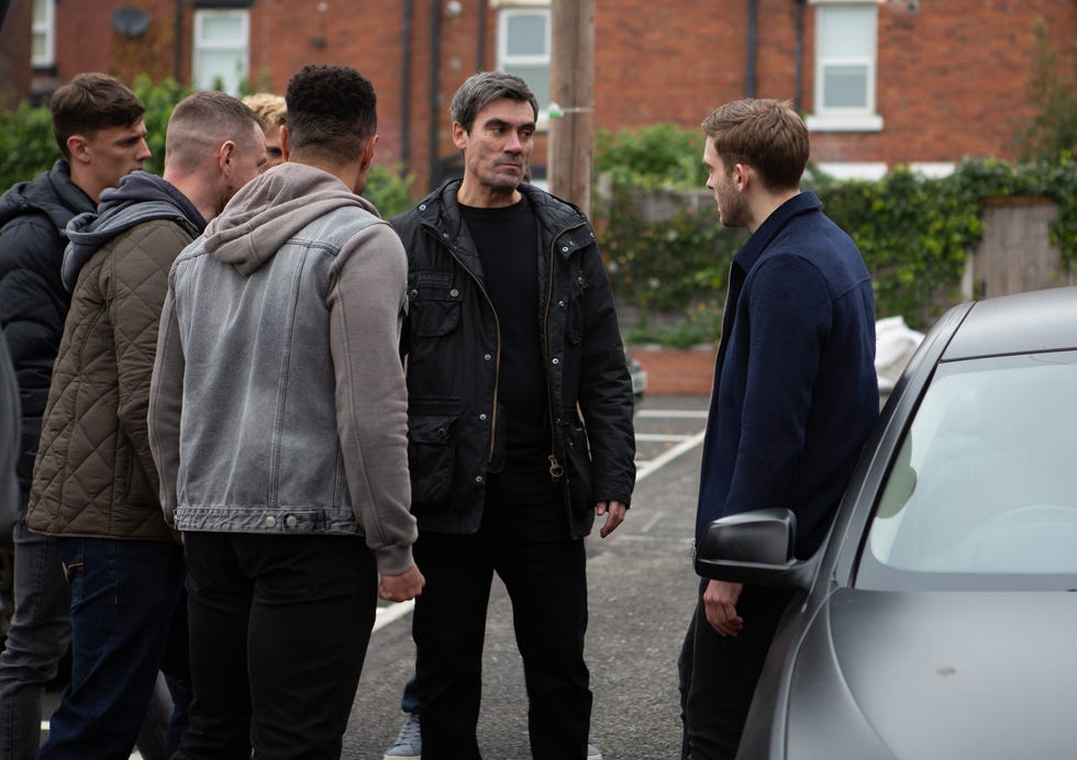 Emmerdale Fans Are Stunned As Cain Dingle Is Badly Beaten By Isaac And