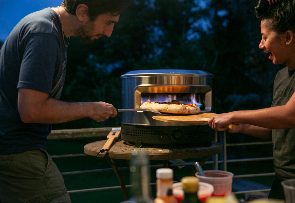 Solo Stove Pi Prime Review: An Affordable Home Pizza Oven Perfect for Noobs