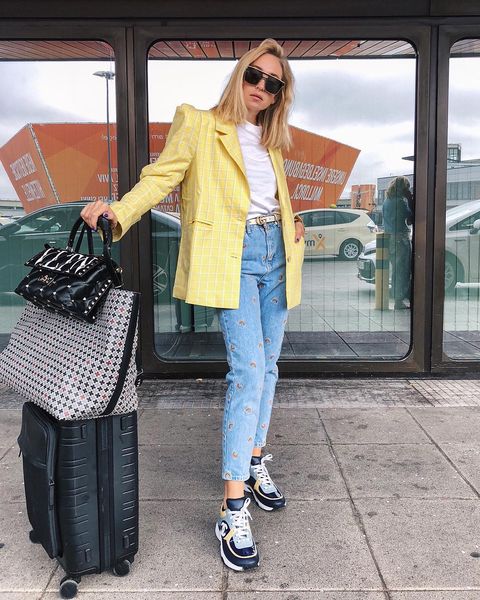 Editor aparato estoy de acuerdo Cómo vestir (con estilo) para viajar según las que más viajan: las  instagramers de moda - Qué ropa lucir para viajar