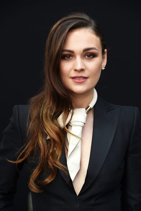 sophie-skelton-attends-starz-fyc-2019-where-creativity-news-photo-1580841661.jpg