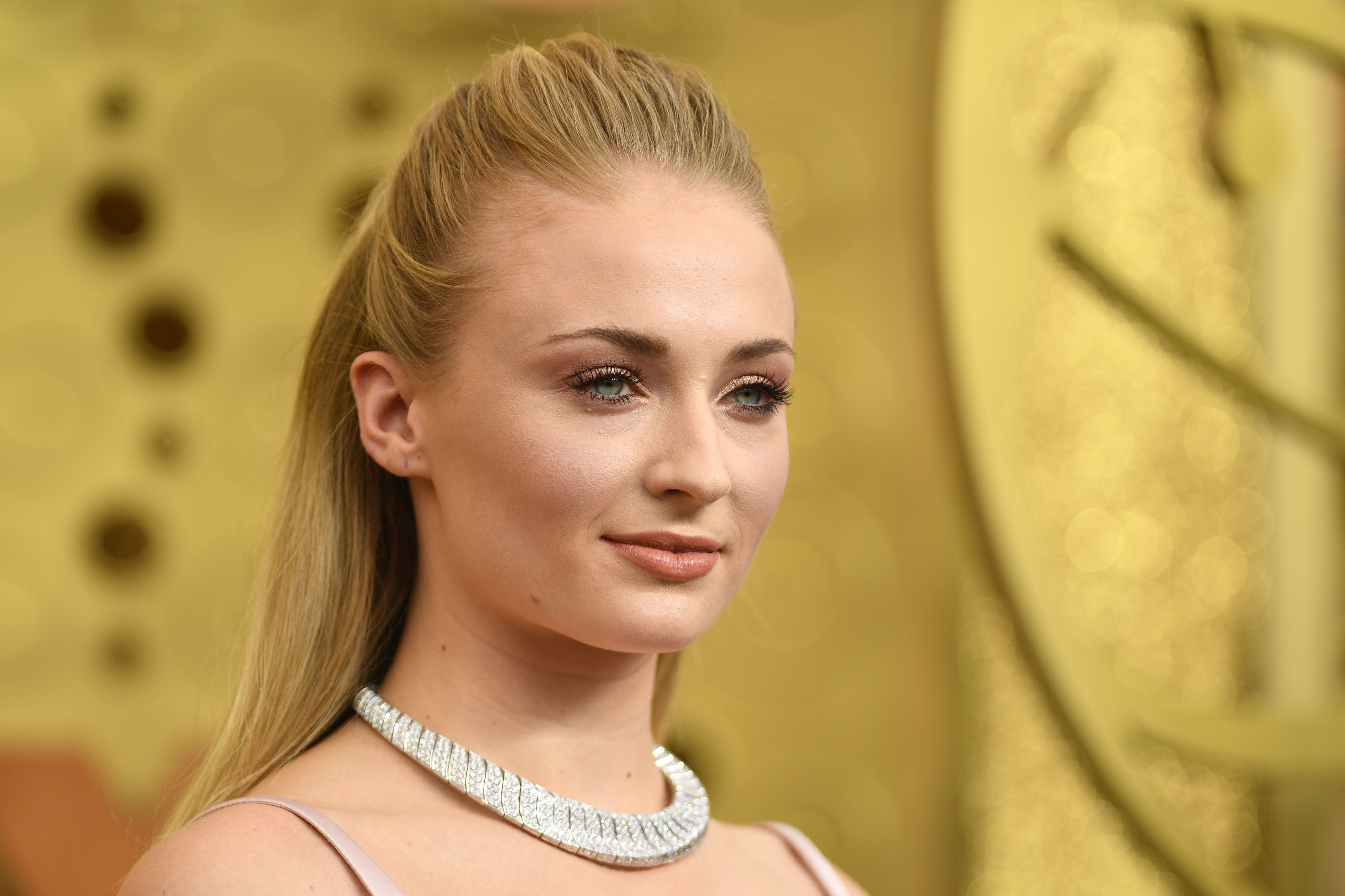 Sophie Turner Suffered A Wardrobe Malfunction Only To Be Rescued