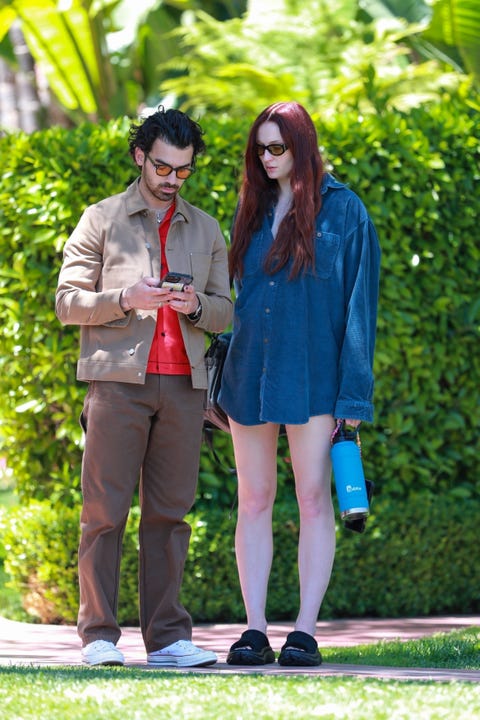 joe jonas and sophie turner out in los angeles