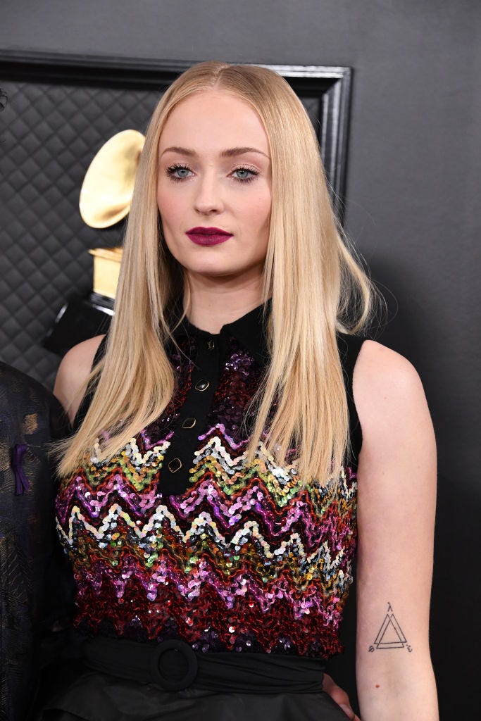 Sophie Turner Debuts Blunt Bangs in a New Instagram Selfie