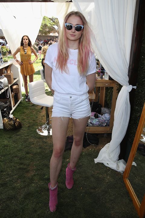sophie turner coachella outfit