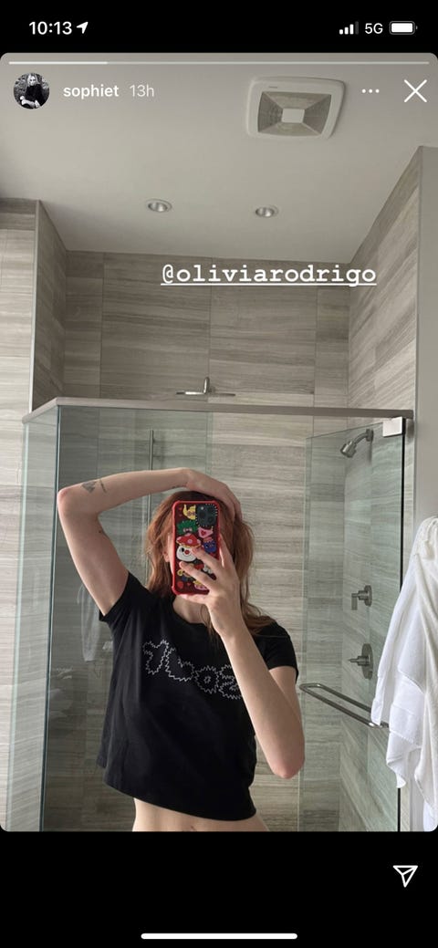 Sophie Turner with her red hair sophie turner with her red hair