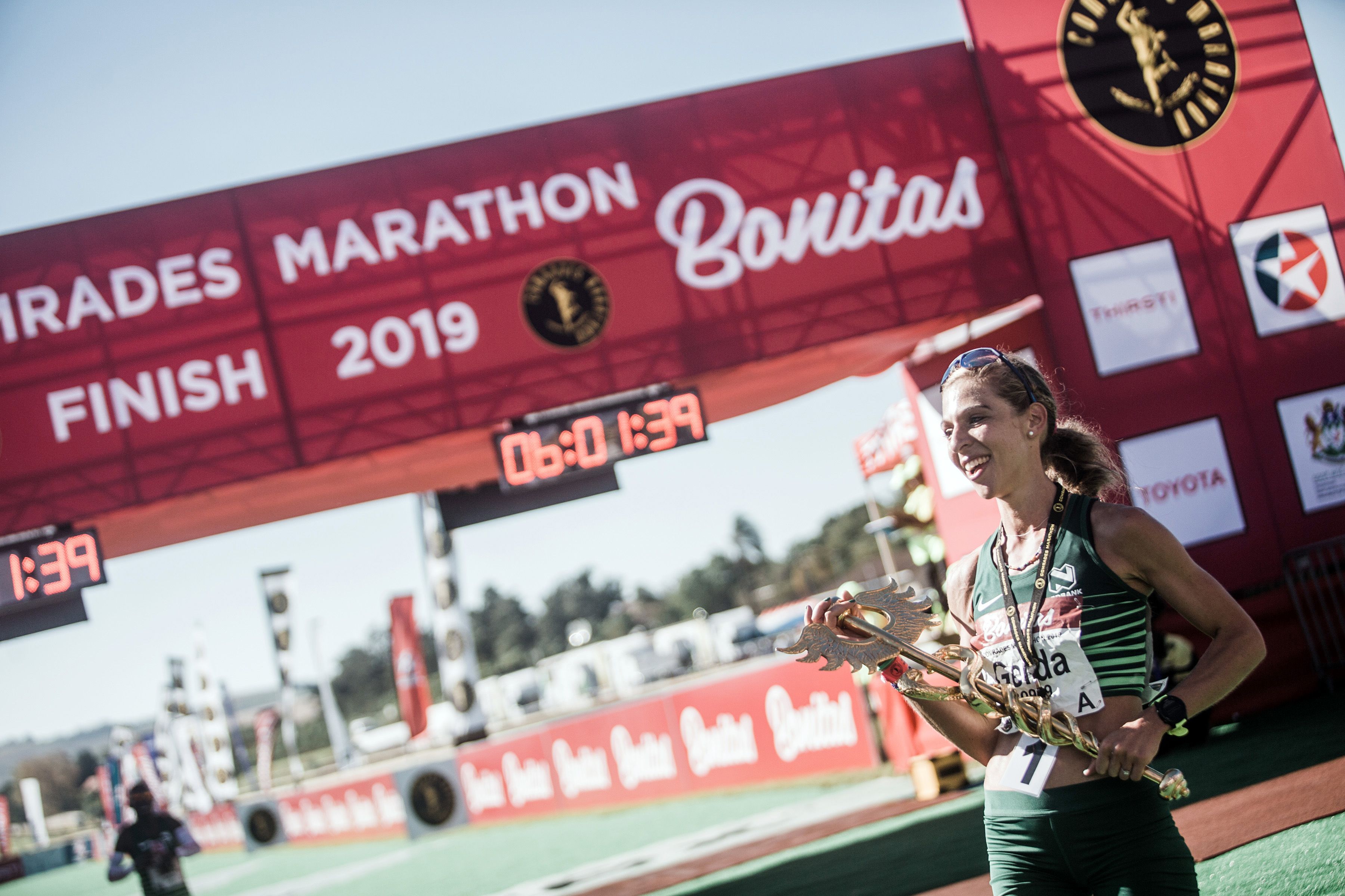Gerda Steyn Shatters Women S Course Record At 2019 Comrades Marathon