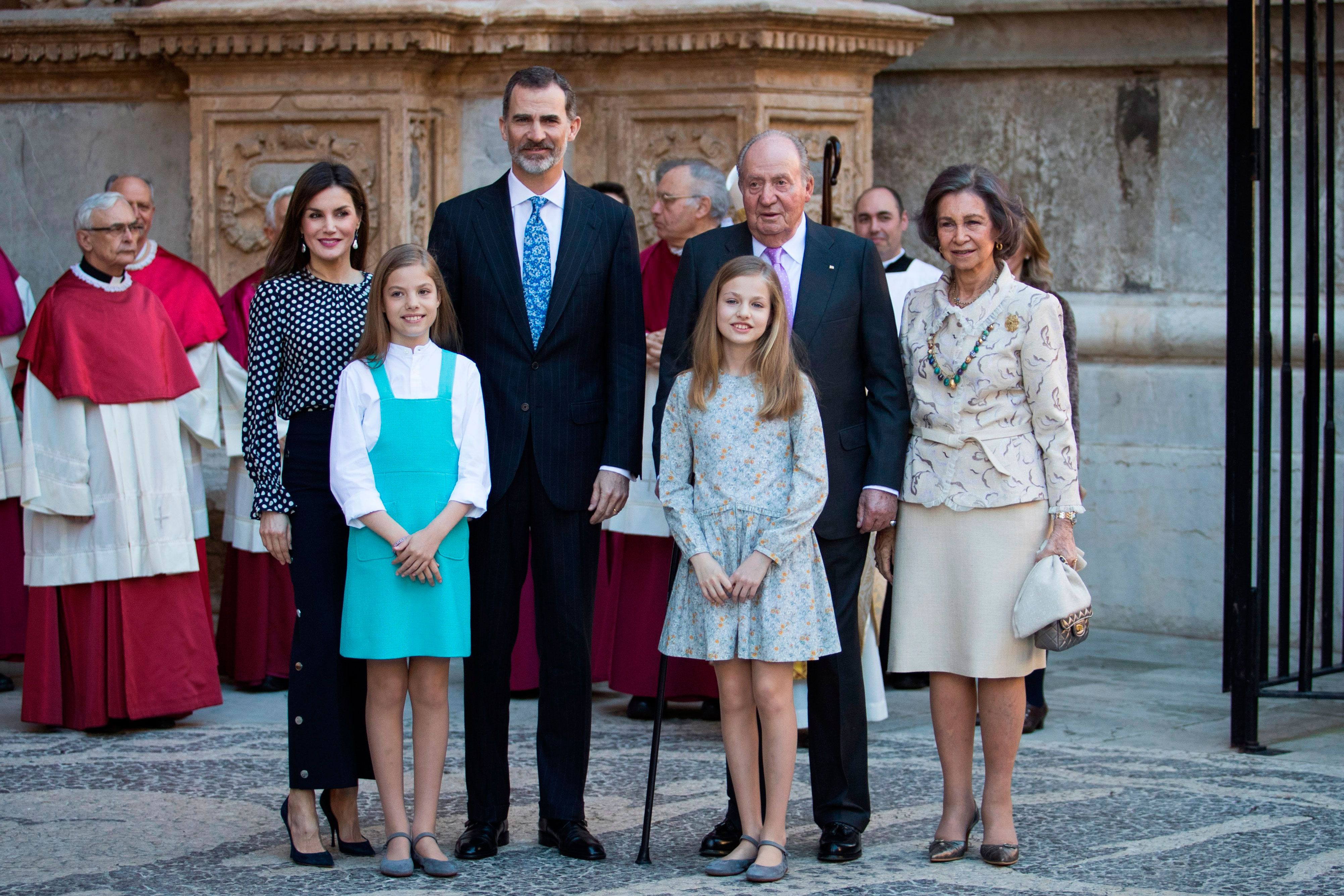 Fascinating History Facts About The Spanish Royal Family Royal Spoon