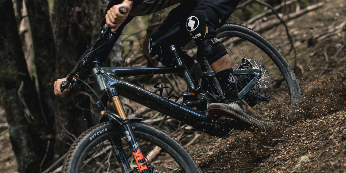 Save Thousands on E-Mountain Bikes During This Exceptional Specialized Sale