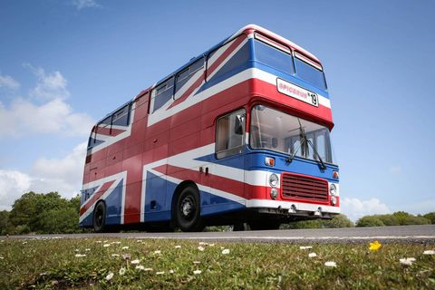 Spice Girls bus Airbnb - Je kunt nu overnachten in de tourbus van de Spice Girls