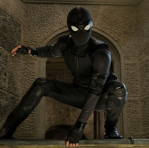 Spider-Man: Far From Home – Spider: Man black suit Spider-Man: Far From Home – Spider: Man black suit