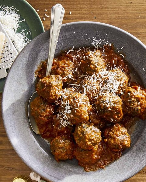 slow cooker spinach and parmesan meatballs, broiled broccolini and capers