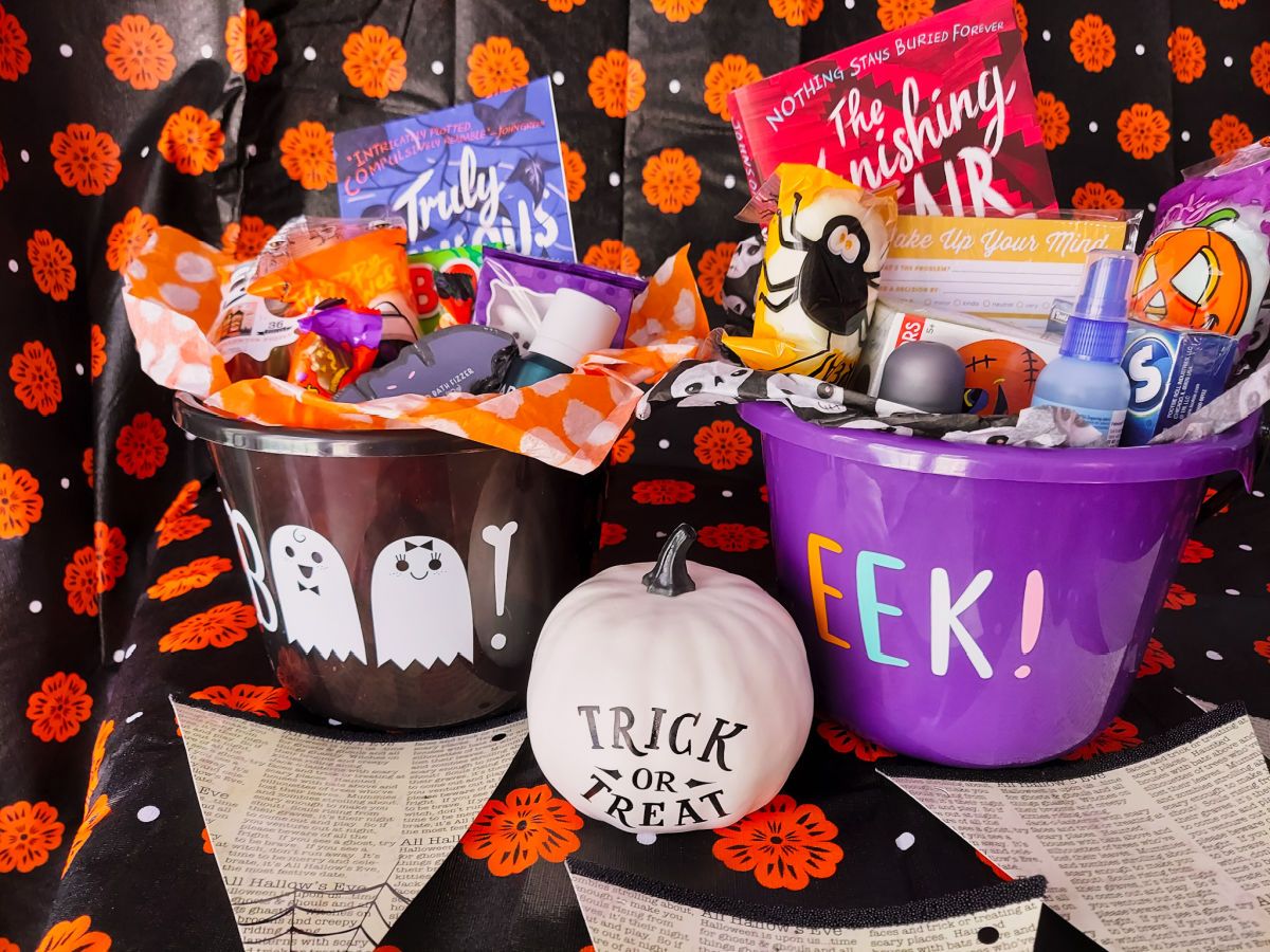 what to put in a spooky basket for her