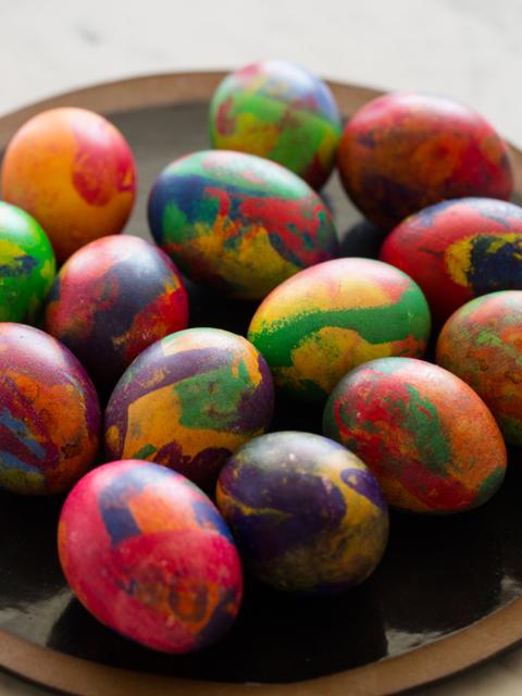 30-creative-ways-to-dye-easter-eggs-cool-easter-eye-dye-ideas