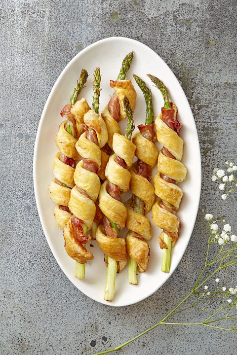 New Year's Eve Appetizers - Sprigs In a Blanket
