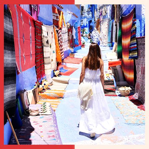Musical instrument, Art, Paint, Majorelle blue, String instrument, Street fashion, Plucked string instruments, Long hair, Visual arts, Painting, 