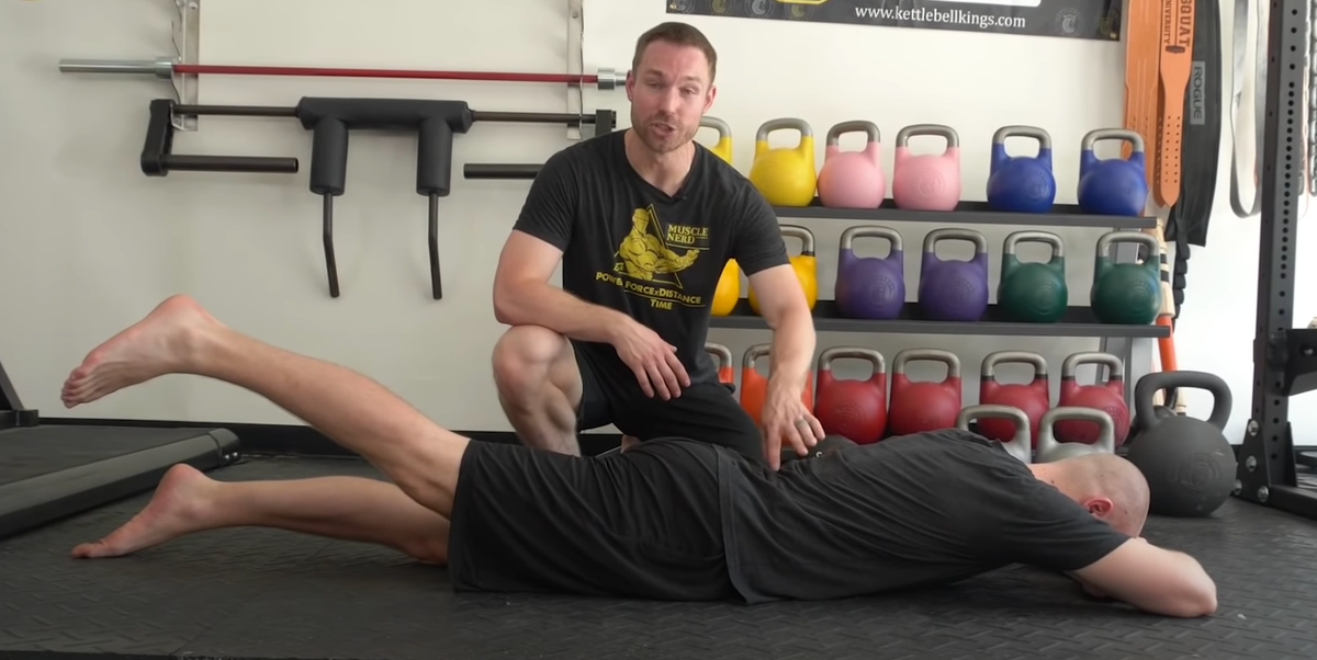 Squat University Shares Posture Assessment to Help Fix Back Pain