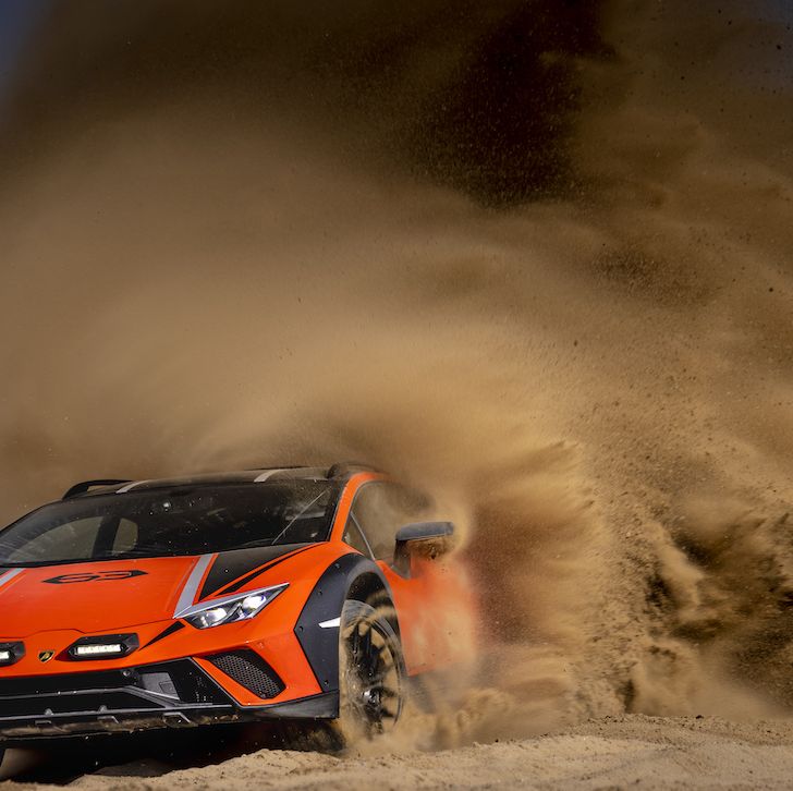 Lamborghini Huracan Sterrato Offers a Remarkable Balance of Dirt and Asphalt