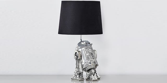 This Star Wars R2 D2 Lamp Star Wars Lamp