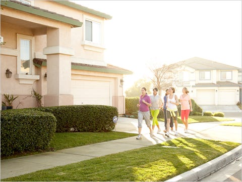 Rule: Outdoor walks are a simple way to stay fit Women walking
