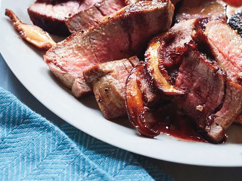 Steak with Red Wine Sauce Recipe