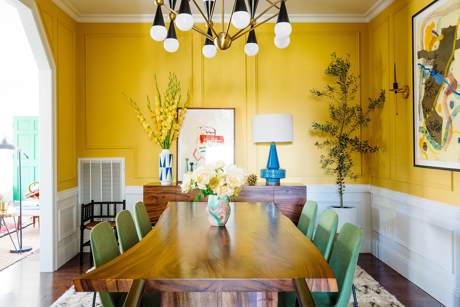 Best Yellow Color For Living Room