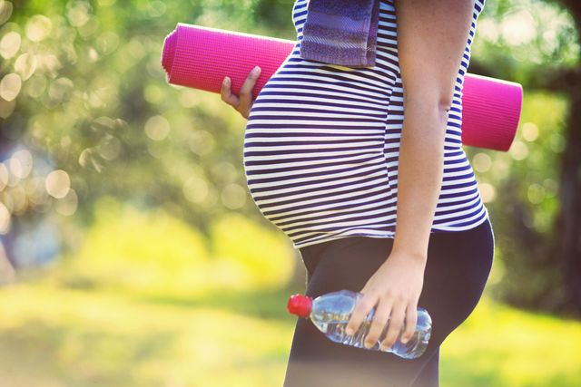 staying fit while pregnant