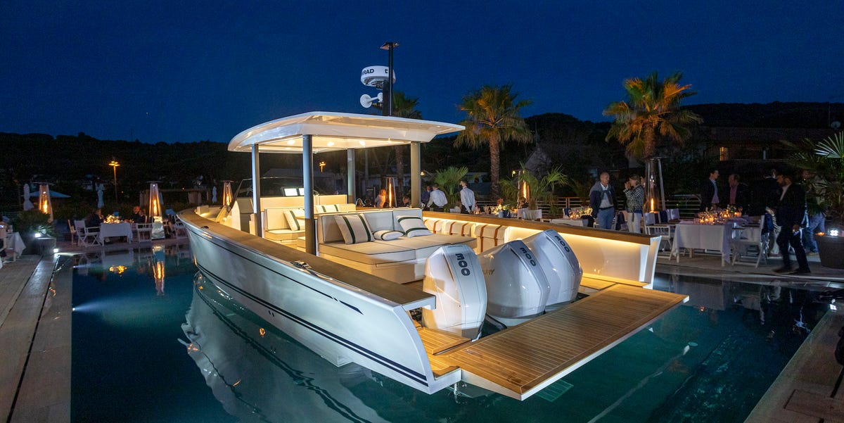 Il produttore di barche a vela Swan offre un motoscafo molto elegante (a un prezzo elevato) Il produttore di barche a vela Swan offre un motoscafo molto elegante (a un prezzo elevato)