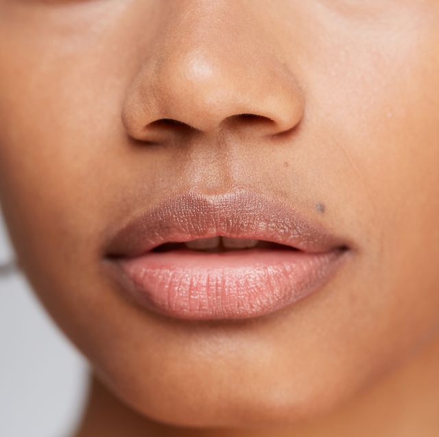 Lip Flip Guide for 2022: to According to Dermatologists