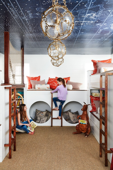 bottom bunk bed decorating ideas