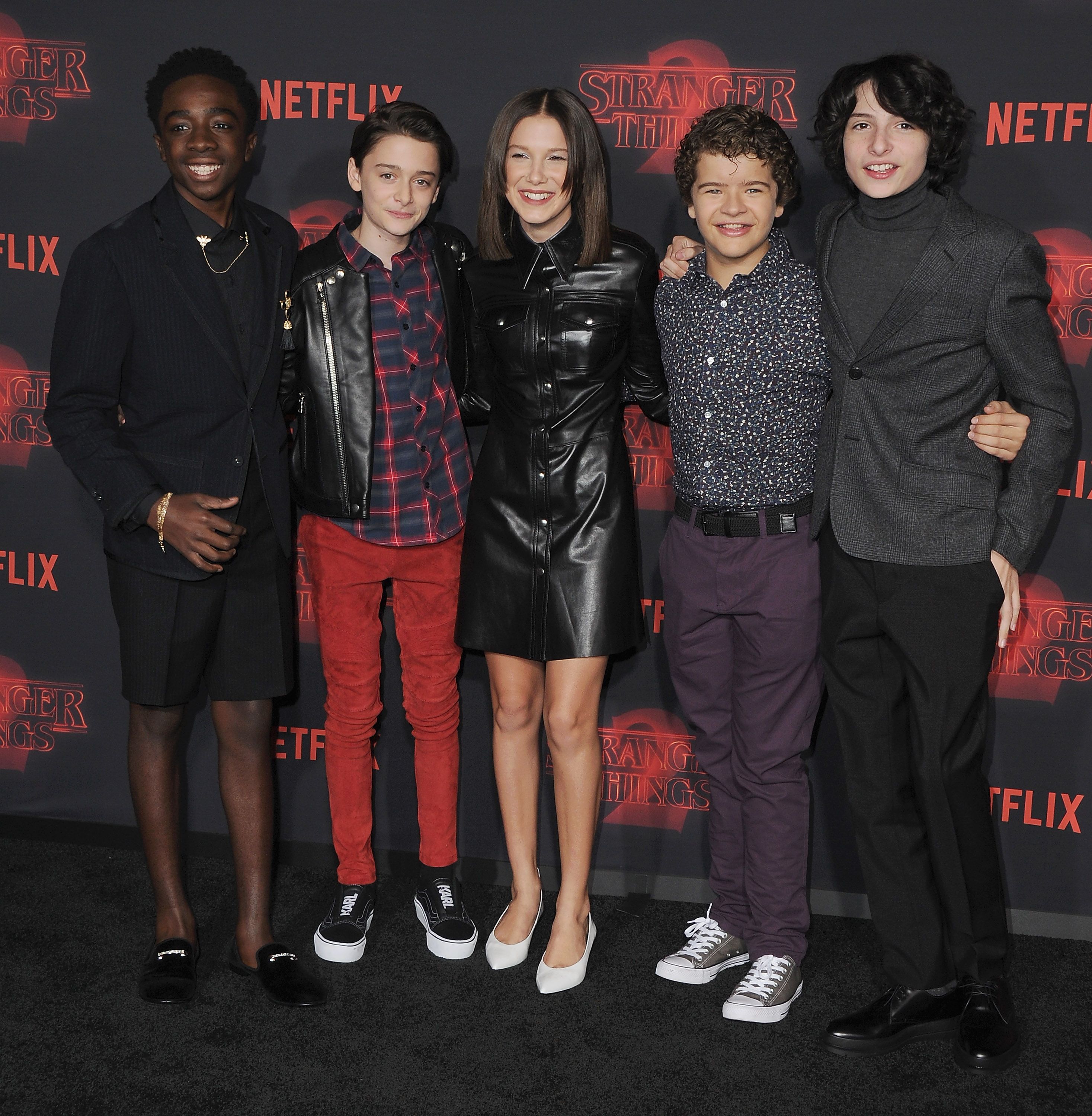 stranger things season 1 episode 1 cast