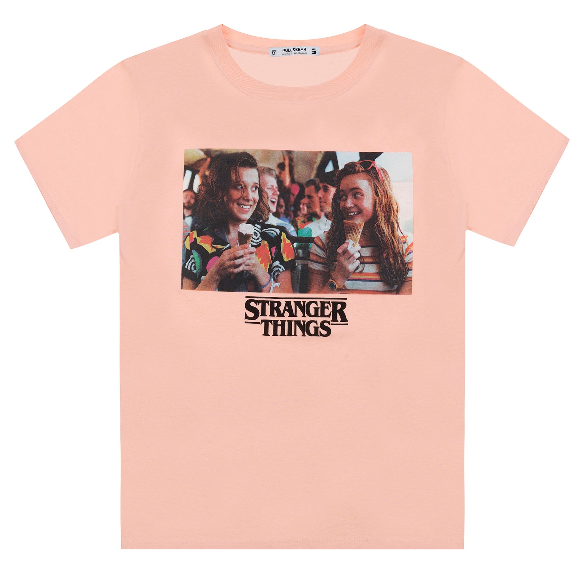 Distracción Verter disparar Así son las nuevas camisetas de 'Stranger Things' x Pull&Bear