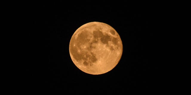 The 2020 Strawberry Moon Will Rise On Friday June 5 - Strawberry Moon Home Decor Gifts The 2020 Strawberry Moon Will Rise On Friday June 5 - Strawberry Moon Home Decor Gifts