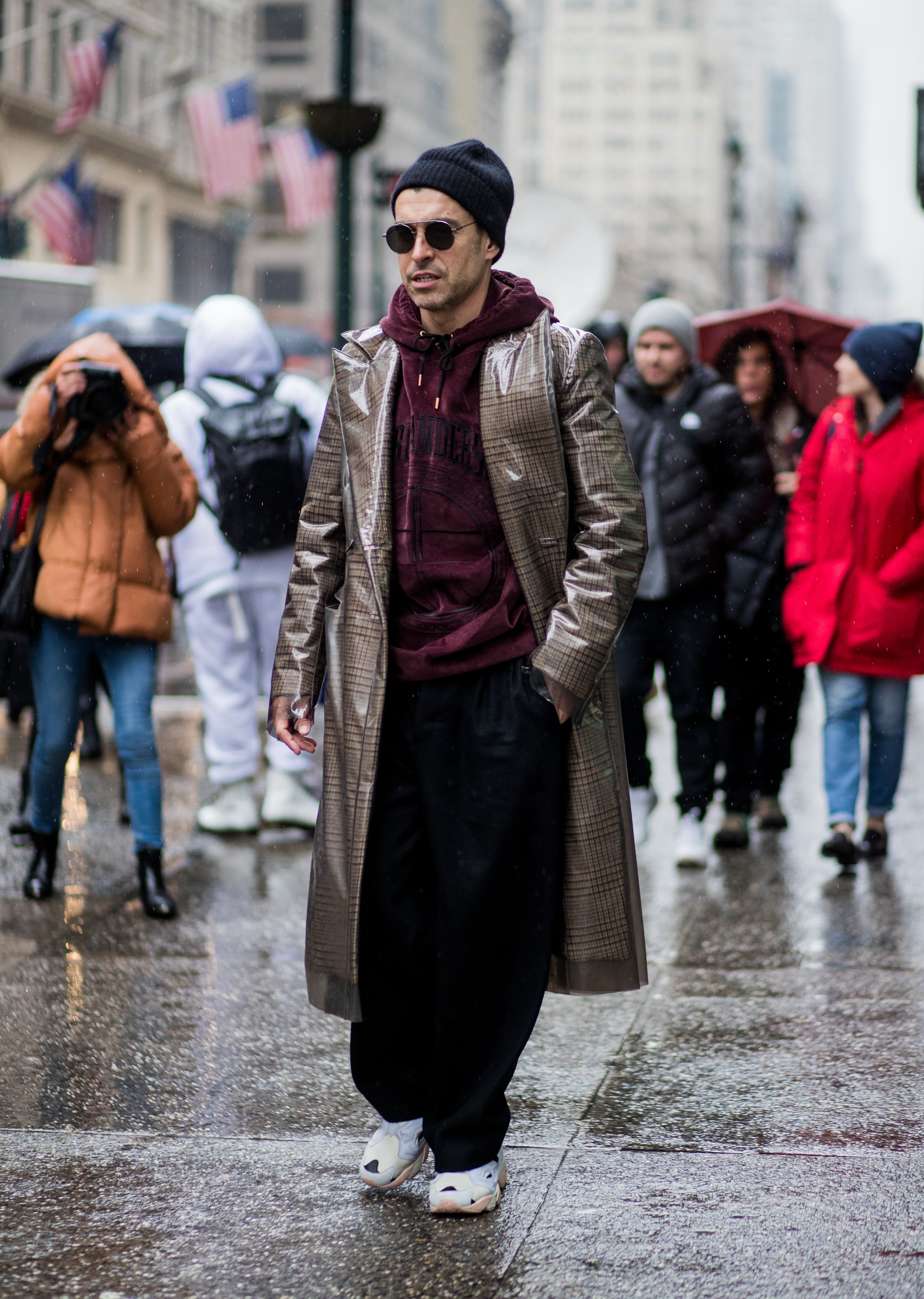 cámara Variante Comerciante Street Style con mucho rollazo desde la New York Fashion Week Men's 2018