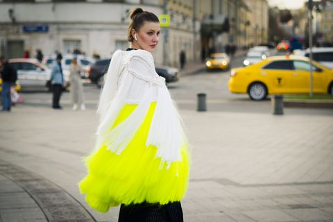 Street Style Mercedes Benz - Fashion Week Russia Spring/Summer 2020 - Day Five