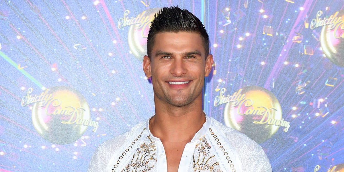 Aliash from strictly
