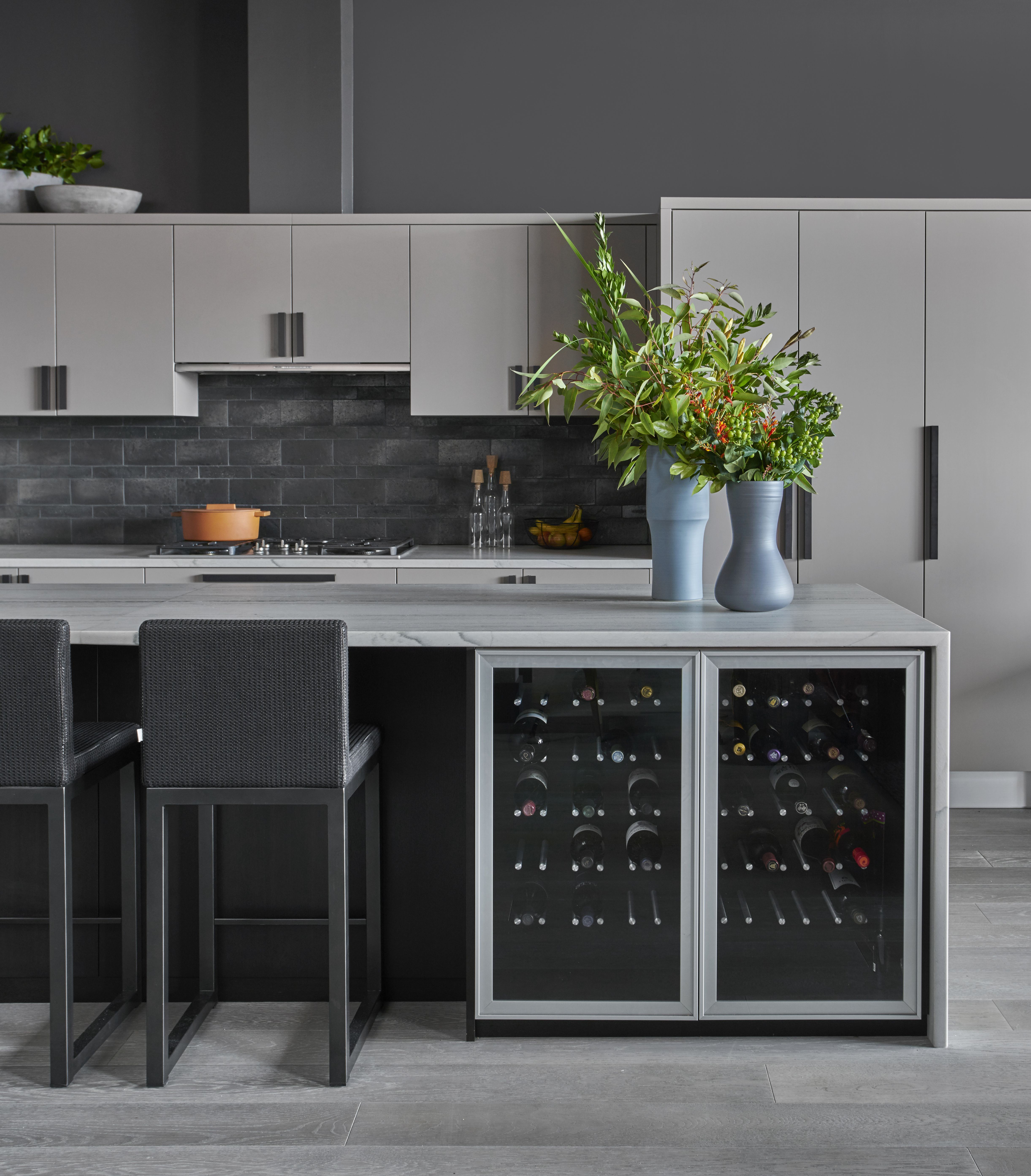 Dark Kitchen Backsplashes, Kitchen Backsplash Ideas For Dark Grey Cabinets
