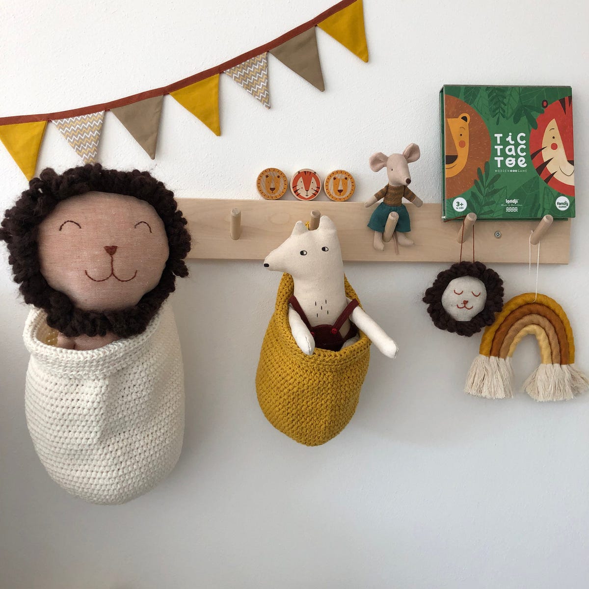 16 Stuffed Animal Storage Ideas - Creative Ideas for Toy Storage