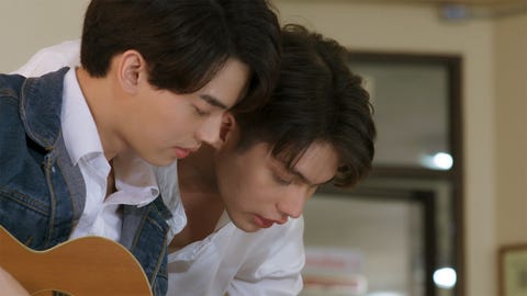 笑って泣いたあのタイ発人気ドラマがついに劇場版で公開 2gether The Movie カルチャー Elle エル デジタル 笑って泣いたあのタイ発人気ドラマがついに劇場版で公開 2gether The Movie カルチャー Elle エル デジタル
